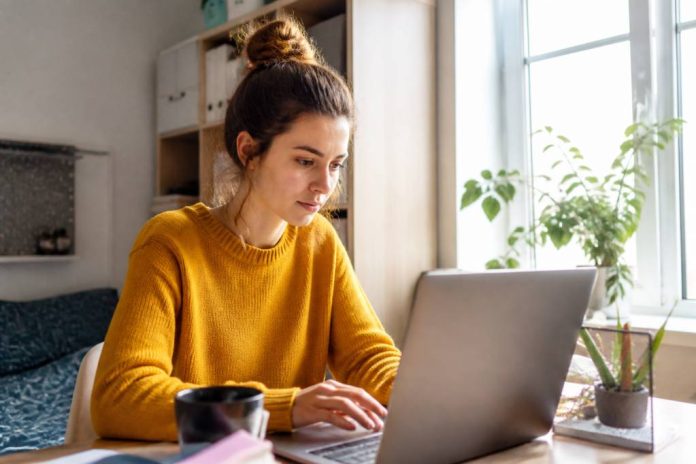 Abonnement électricité étudiant : quel contrat choisir et à quel prix ?